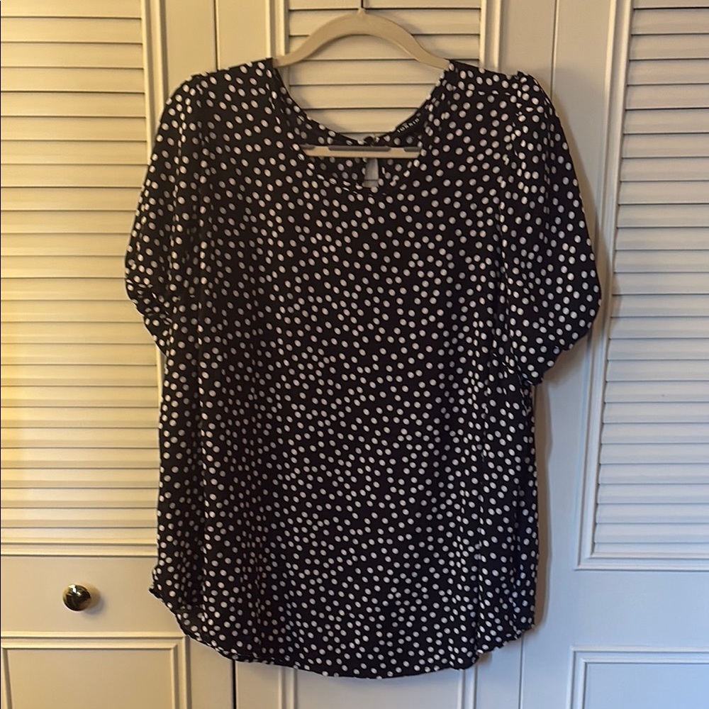 Torrid Black and White Puff Sleeve Blouse